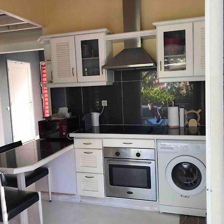 Nogent Sainte-Rose: Villa Avec Piscine Privee Luaran gambar